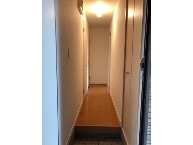 玄関　同物件別号室