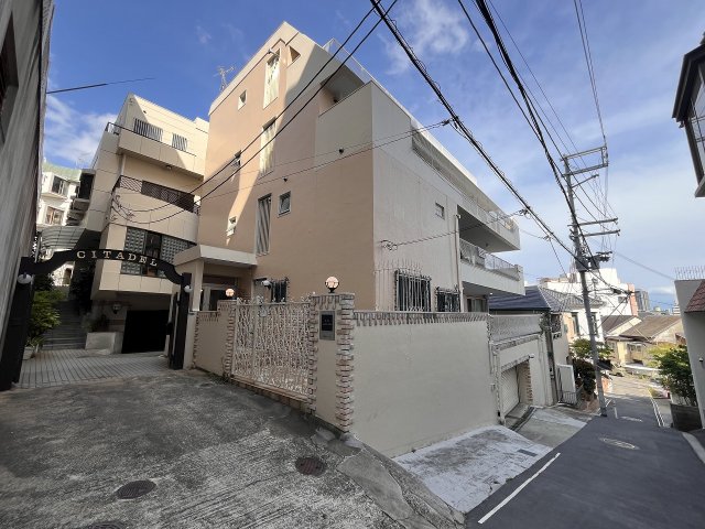 建物外観　外はこのようになっています