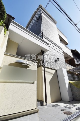 建物外観　綺麗な外観