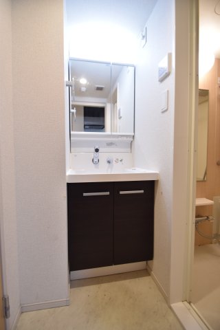 洗面設備　※参考写真