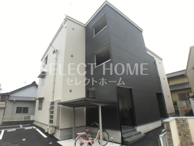 建物外観　落ち着いた雰囲気の外観です