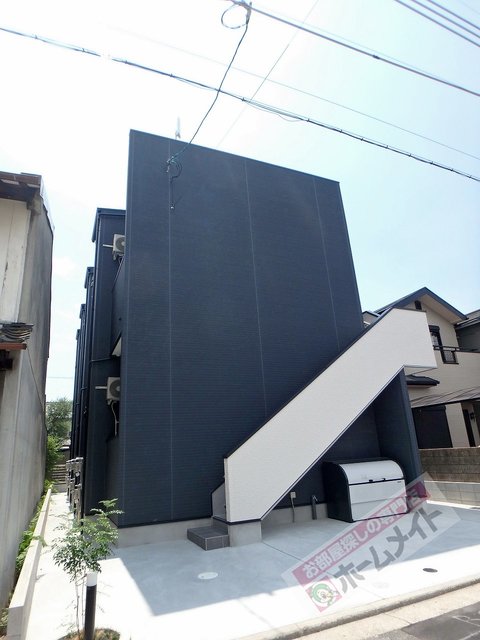 エントランス　同施工会社の同一仕様の写真です