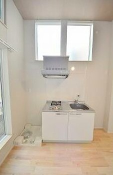 キッチン　※別部屋参考写真