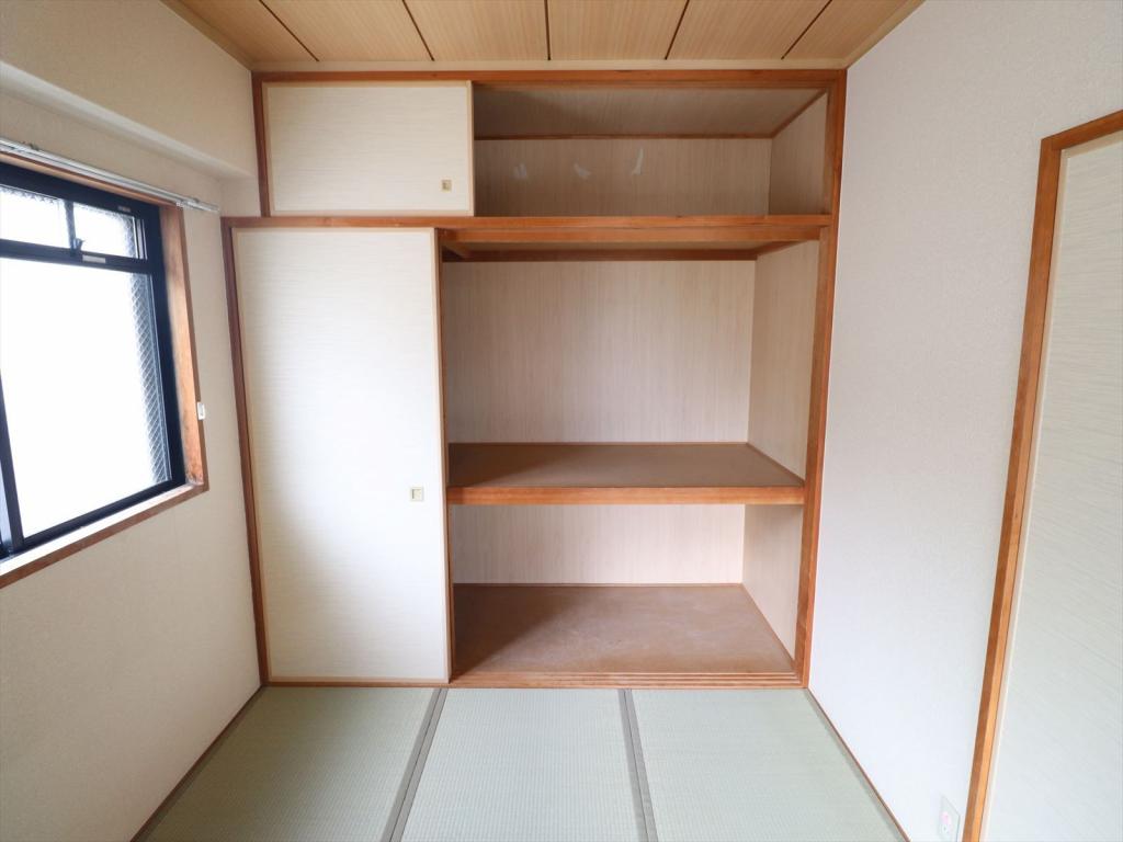 その他設備　押入