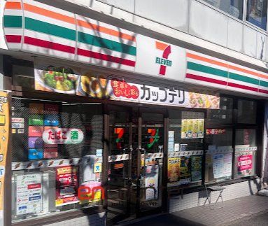 コンビニ　セブンイレブン中央区役所前店（コンビニ）まで100m