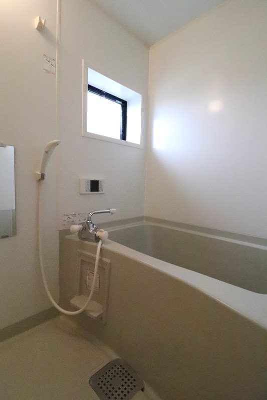 バス・シャワールーム　写真は別のお部屋のものになります。