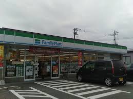 コンビニ　ファミリーマート つつじヶ丘店（コンビニ）まで441m