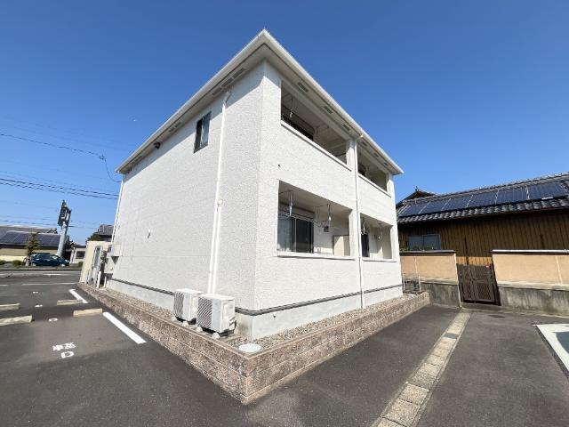 建物外観　外観写真（昼）