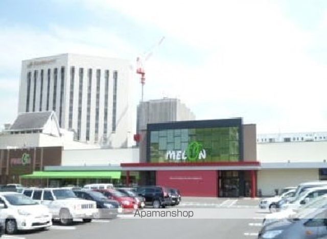 スーパー　サンライト・メロン店（スーパー）まで800m