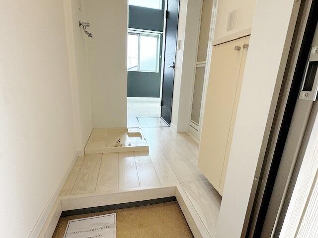 玄関　同建物別部屋参考