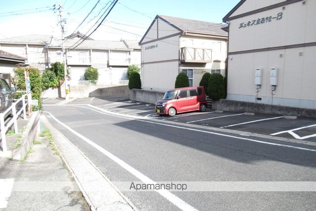 その他　前面道路（その他）まで10m