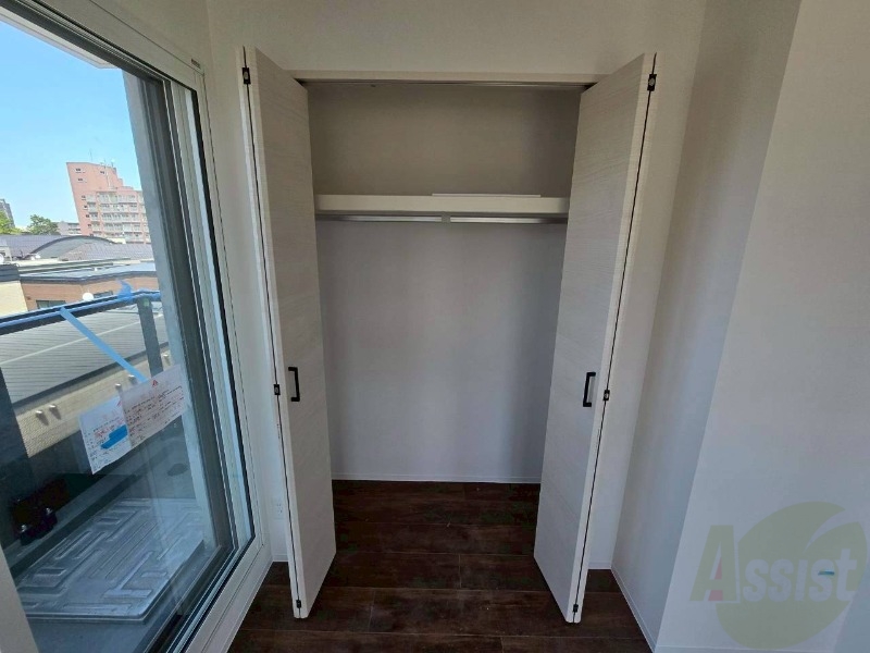 収納　収納もバッチリあるのでお部屋が片付きますよ！