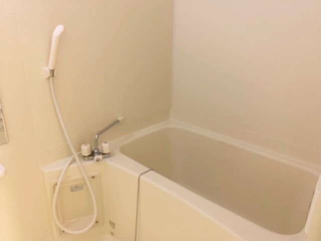バス・シャワールーム　現況優先