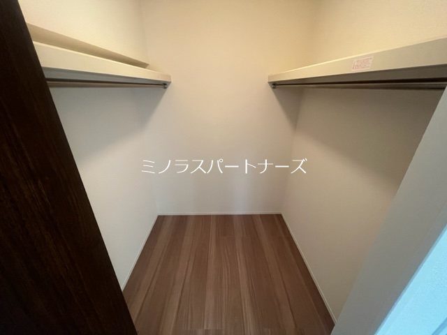 収納　ウォークインクローゼット