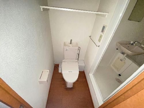レオパレスグローバルのトイレ写真
