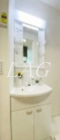 洗面設備　独立洗面台です。