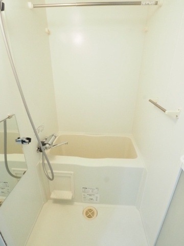 バス・シャワールーム　※別部屋参考写真