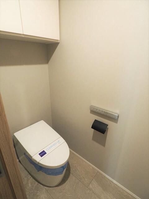 トイレ　写真は同タイプ住居です。