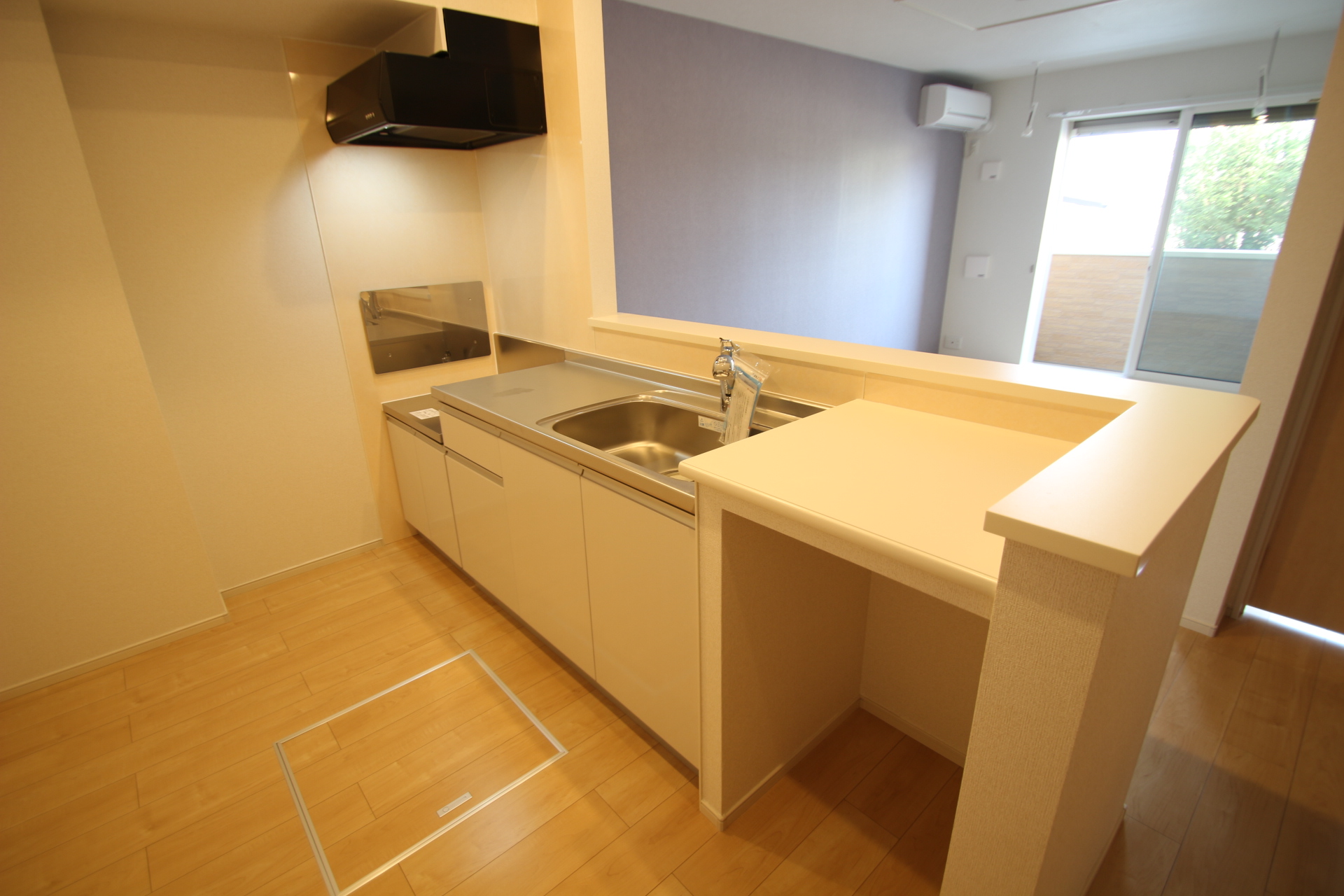 キッチン　同建物別号室