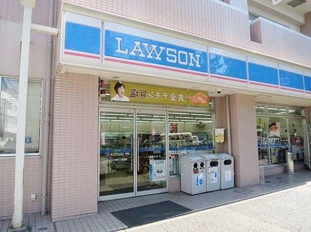 コンビニ　ローソン月島駅前店（コンビニ）まで110m