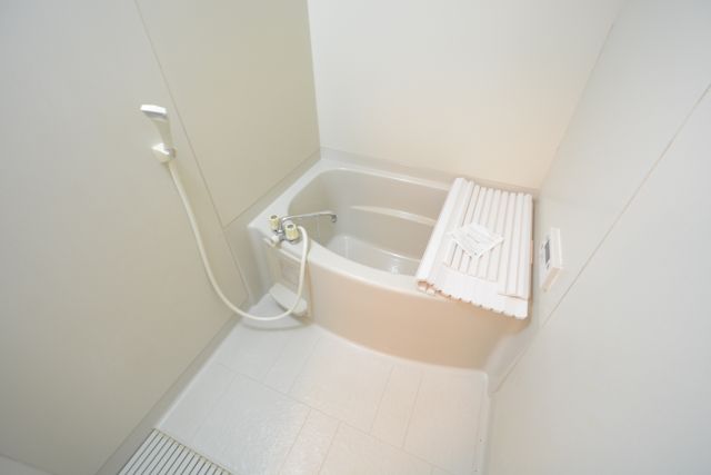 バス・シャワールーム　シンプルで使いやすい浴室です！