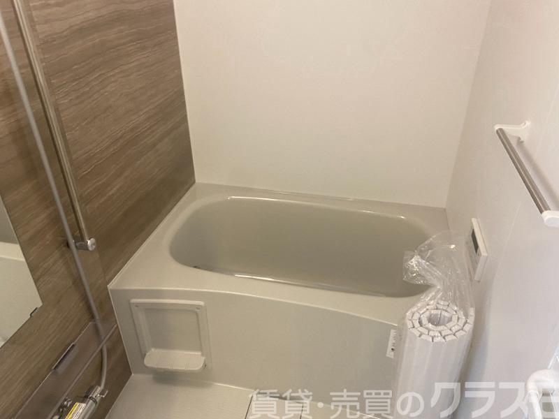 バス・シャワールーム　浴室乾燥機＆追い焚き機能付きバス♪