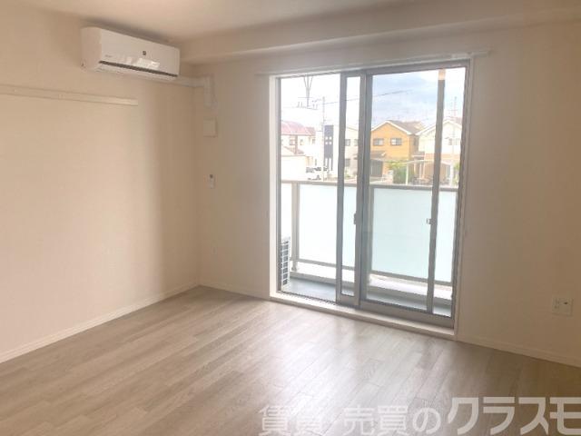 居室・リビング　明るいお部屋です♪