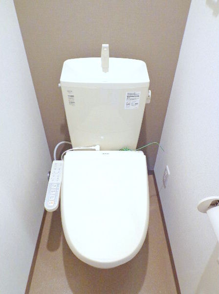 トイレ　ウォシュレット付きトイレ☆