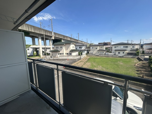 バルコニー　明るいお部屋です！