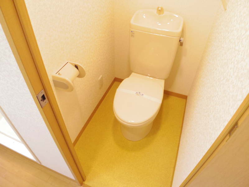 トイレ　清潔感のあるトイレ