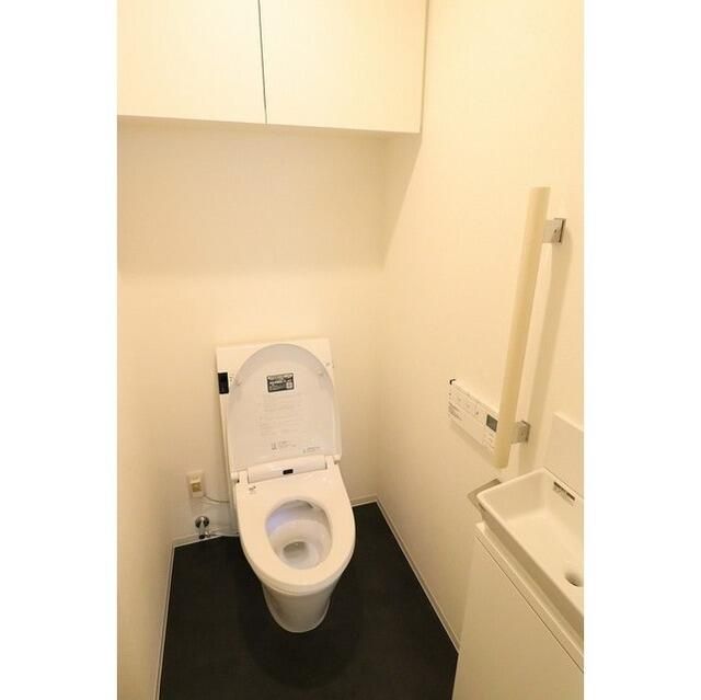 トイレ　トイレもきれいです