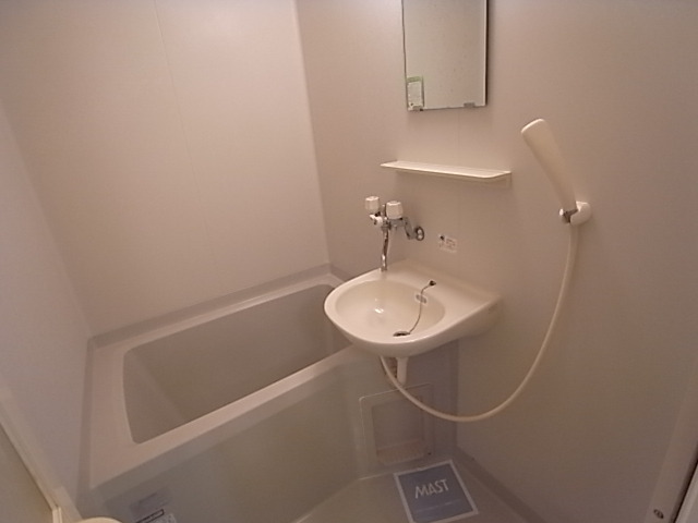 バス・シャワールーム　お風呂・トイレ別々のセパレート