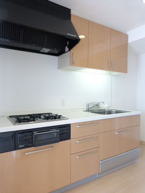 キッチン　写真は同タイプ住居です。