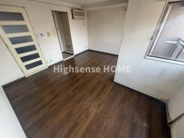 その他部屋・スペース　使い勝手のいい寝室です