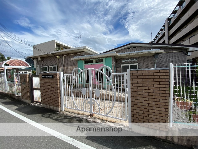 幼稚園・保育園　英田幼稚園（幼稚園・保育園）まで554m