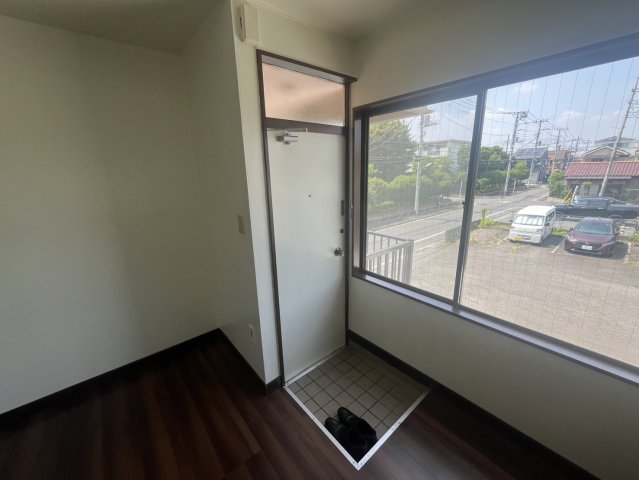 玄関　きれいな玄関です