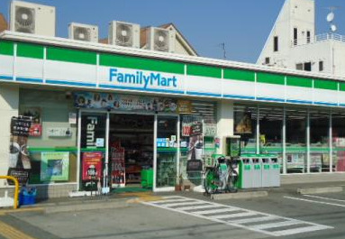 コンビニ　ファミリーマート 加古川平岡店（コンビニ）まで403m
