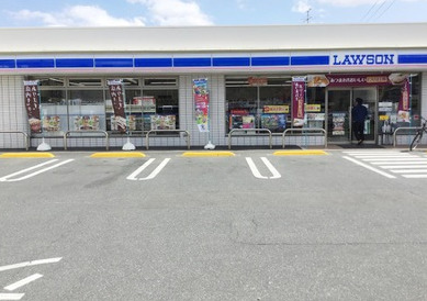 コンビニ　ローソン 岡山神田町二丁目店（コンビニ）まで300m