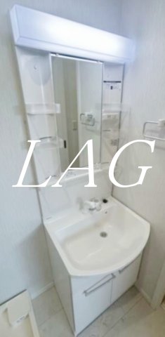 洗面設備　洗面台です。