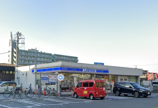 コンビニ　ローソン 船橋宮本店（コンビニ）まで243m