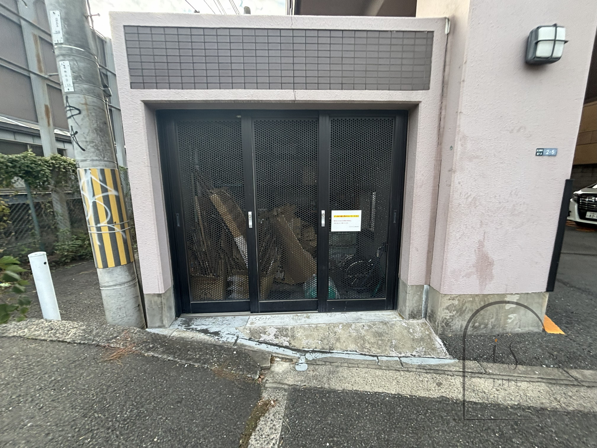 エントランス