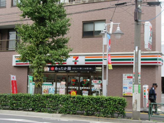 コンビニ　セブンイレブン（コンビニ）まで410m