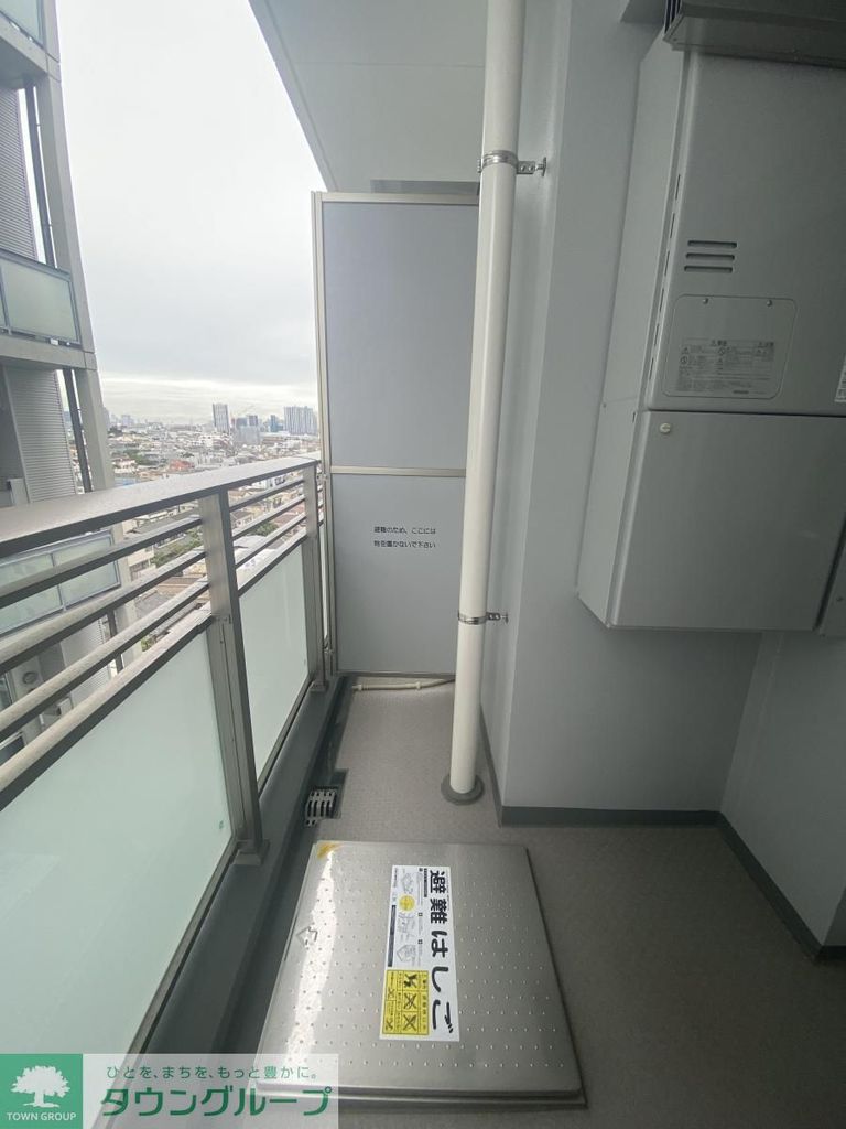 バルコニー　バルコニー