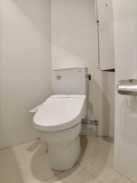 トイレ　落ち着いたトイレです