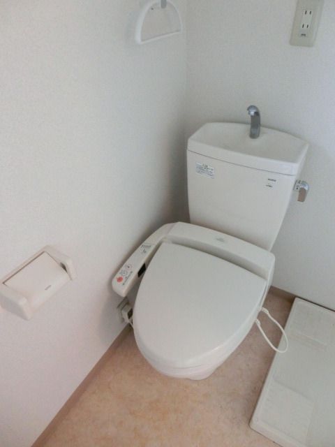 トイレ　トイレ☆