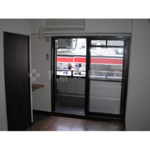 ミストラル本町ウエストのキッチン写真