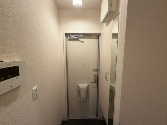 近鉄けいはんな線 荒本駅 徒歩9分 2階建 築10年の玄関写真