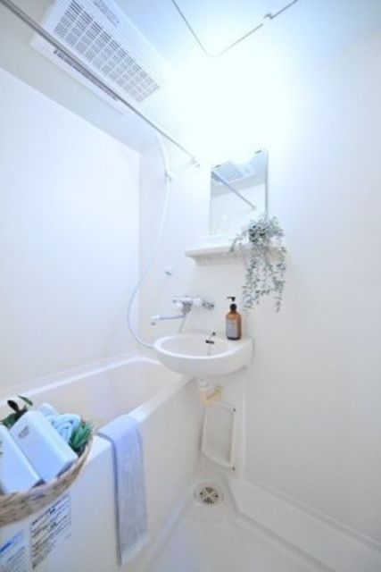 バス・シャワールーム　別部屋参考写真