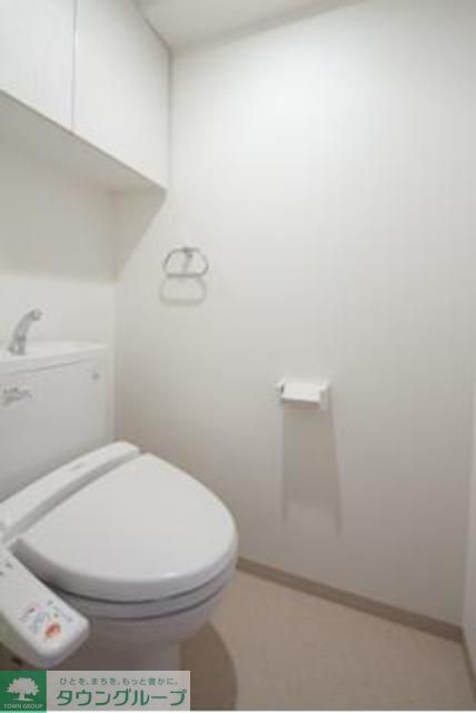 トイレ　※写真は同タイプ住戸です。