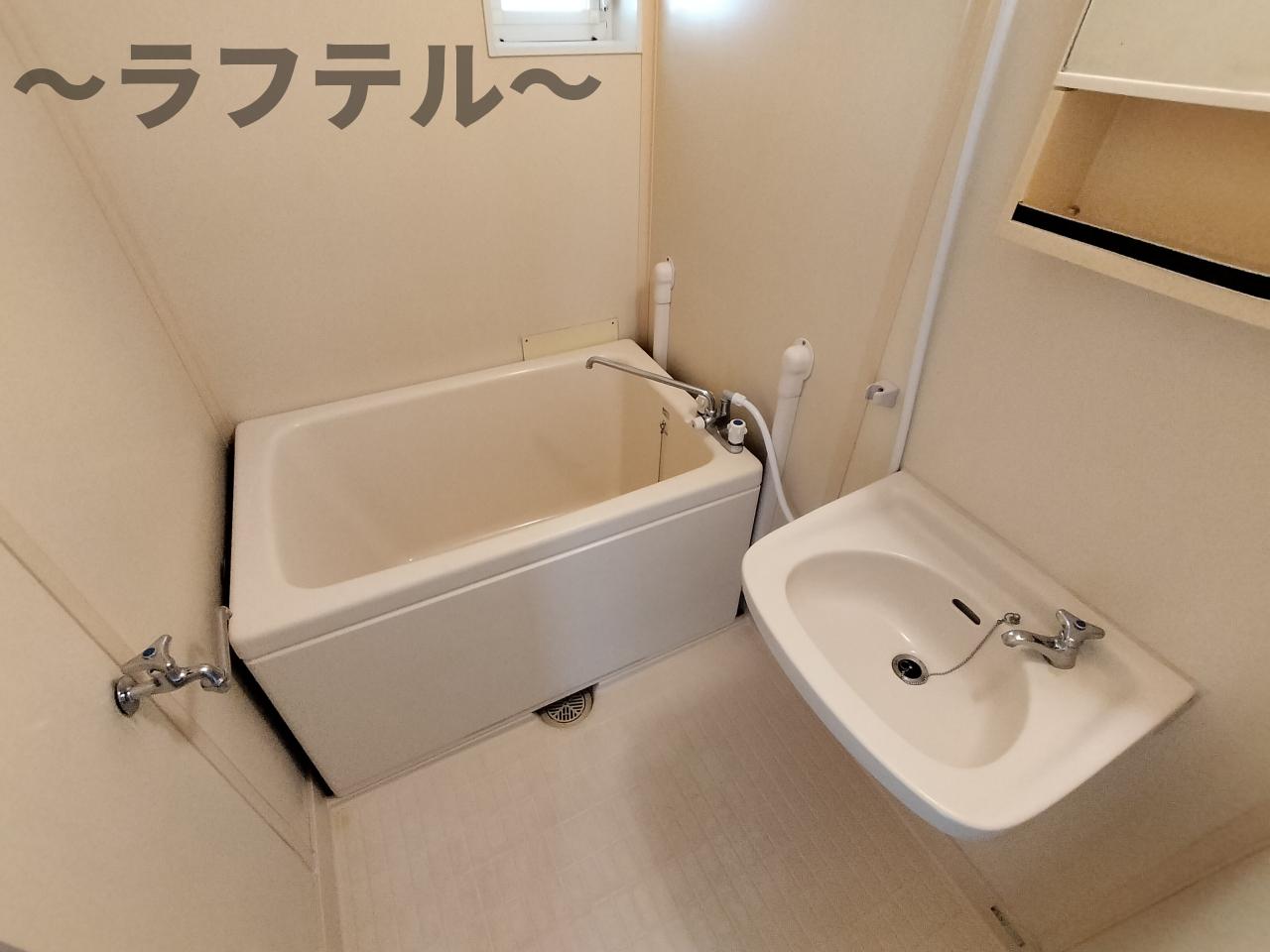 バス・シャワールーム　別部屋イメージ写真